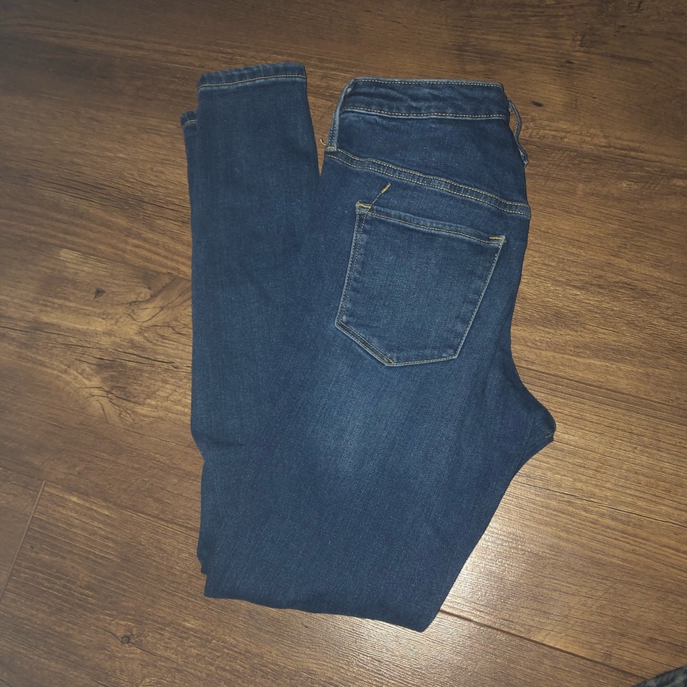 Jeans - Picture 2 of 4